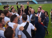 Şampiyon Nilüfer Belediye FSK
